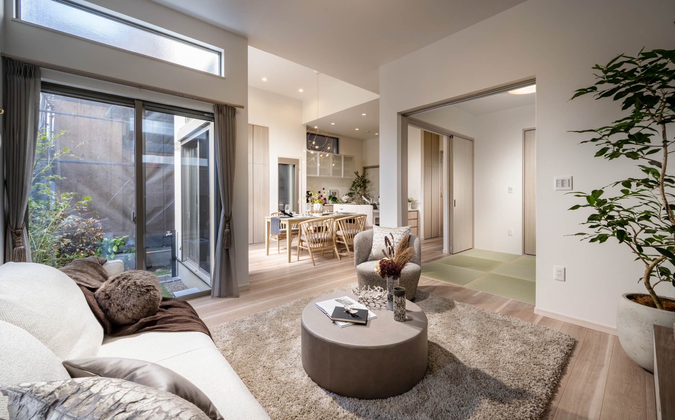 リビング・ダイニング（16-6号地）写真